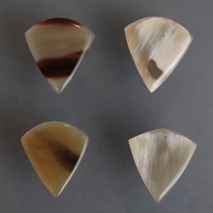 Black Knight HONE | Teardrop | 素材：ホーン | 色：ホーン | 1枚入り