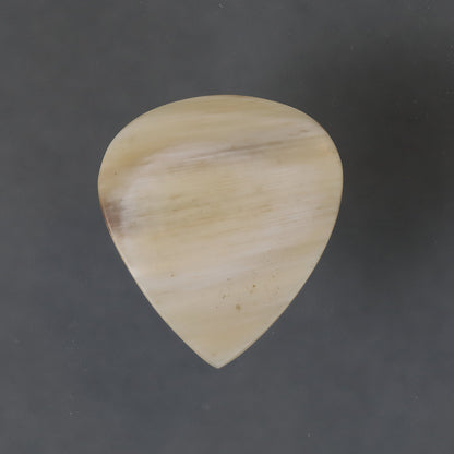 HANDWERKSKUNST | Tropfenform | Material: Gemischtes Horn (Büffelhorn) | Farbe: Gemischtes Horn | 1 Stück enthalten