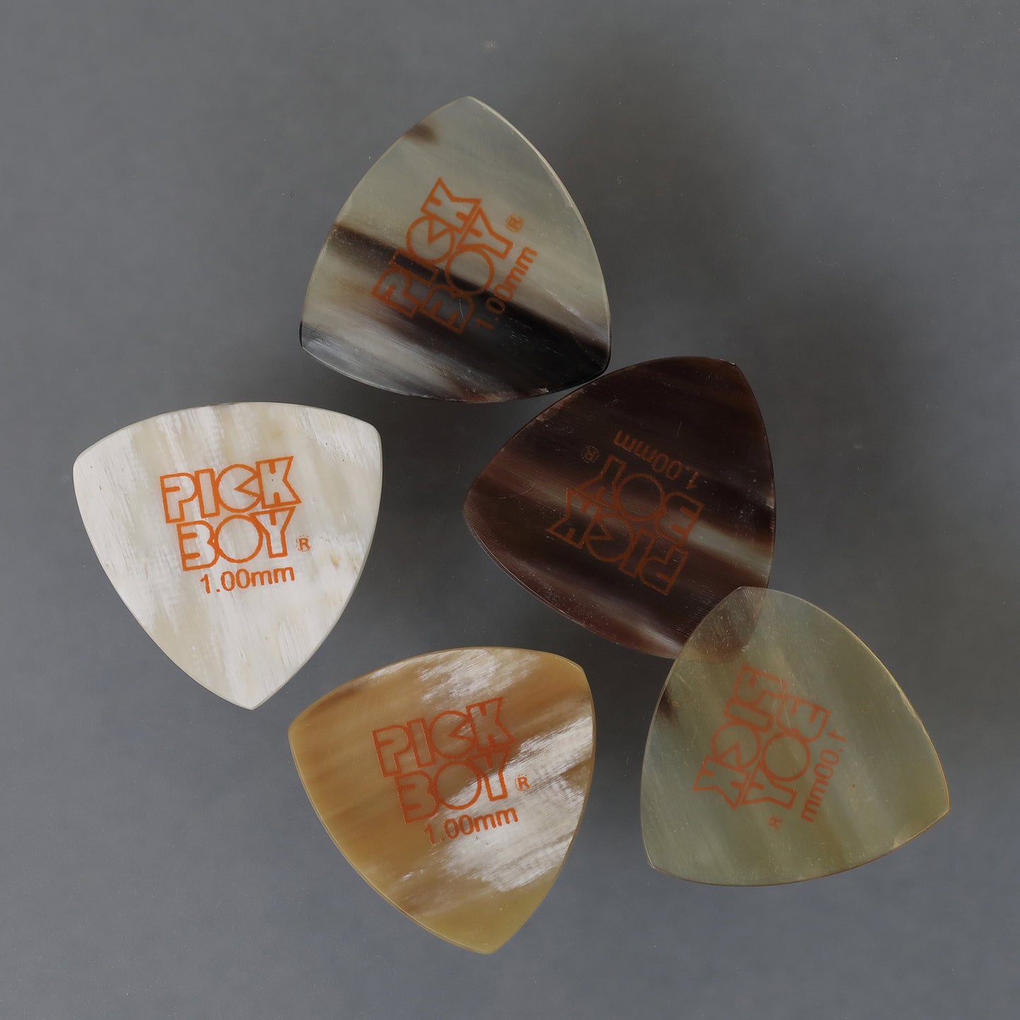 CRAFT | Standard | Material: Mixed Horn (Buffalo Horn) | Color: Mixed Horn | Quantity: 1 piece each