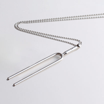 PICKBOY | Mini ciondolo a diapason "A-442hz"